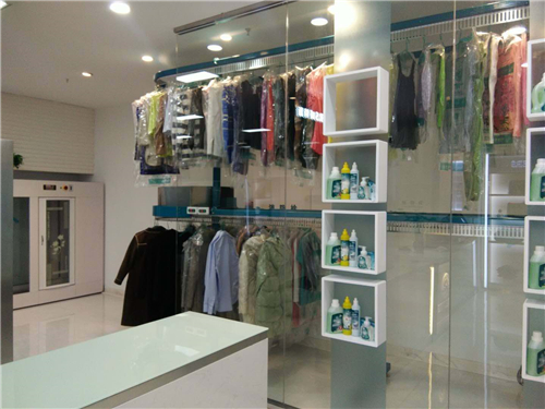 開個干洗加盟店成本多少？