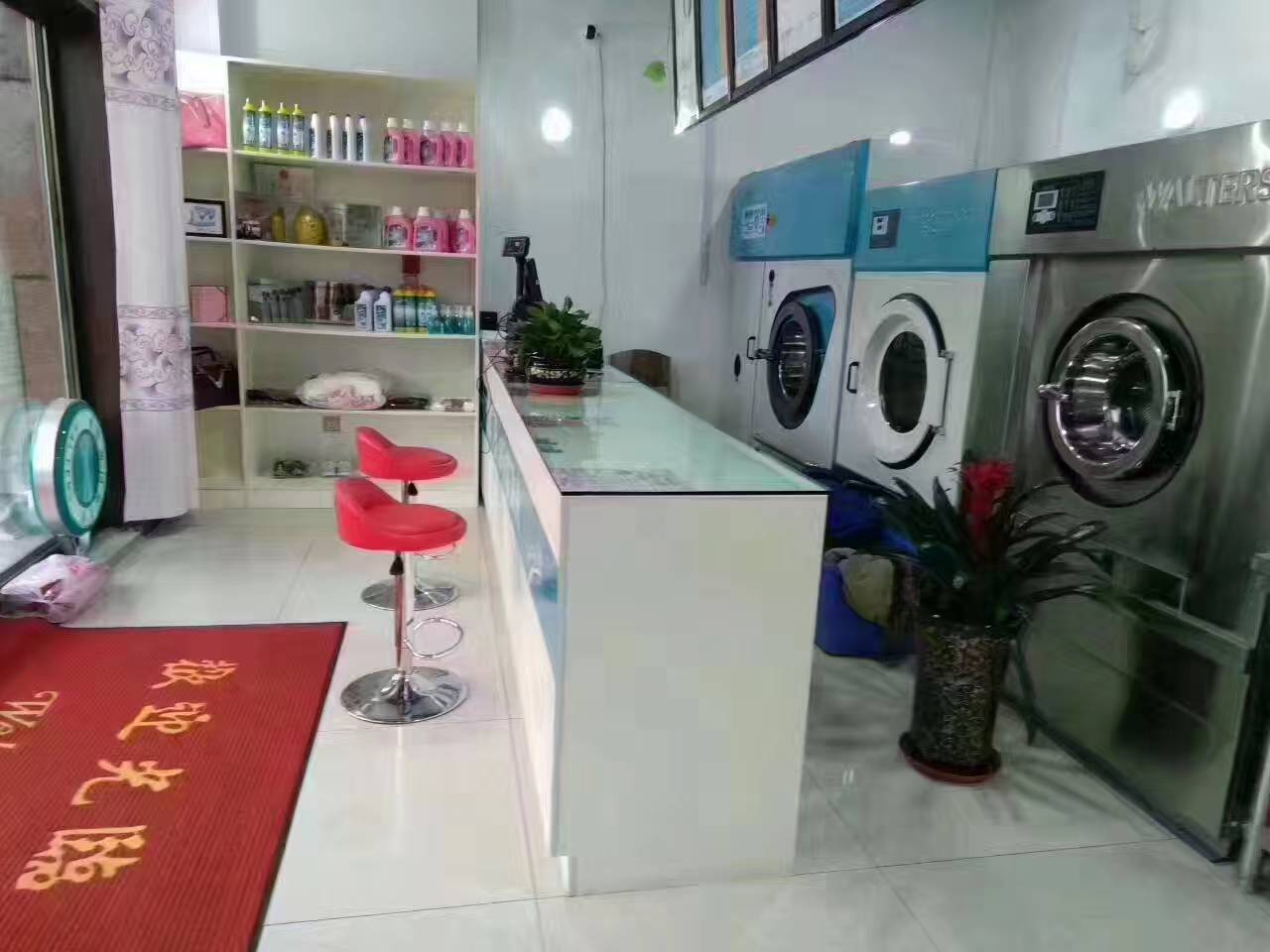 開威特斯干洗店成本大不大嗎