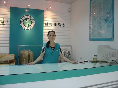 余姚干洗店設(shè)備一套多少錢